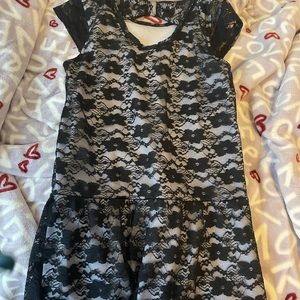 Tank top with flowers lace